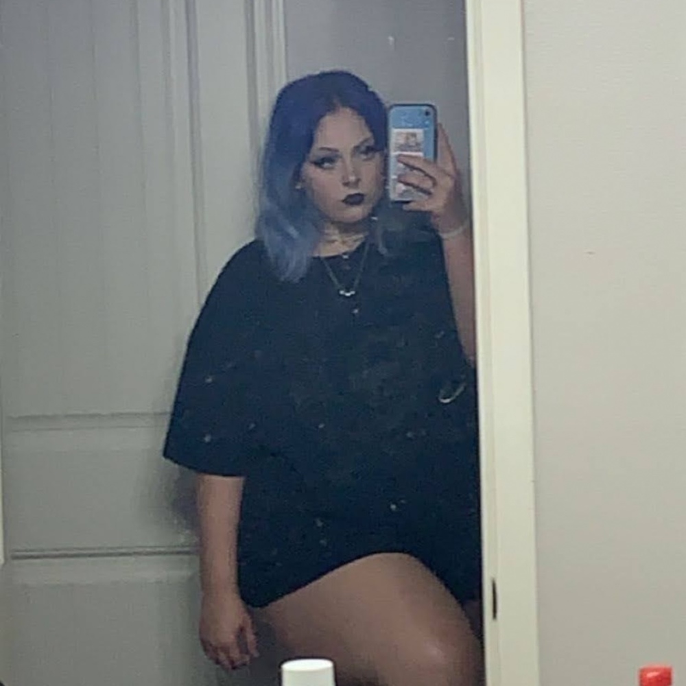 Meet your Posher, Hailey